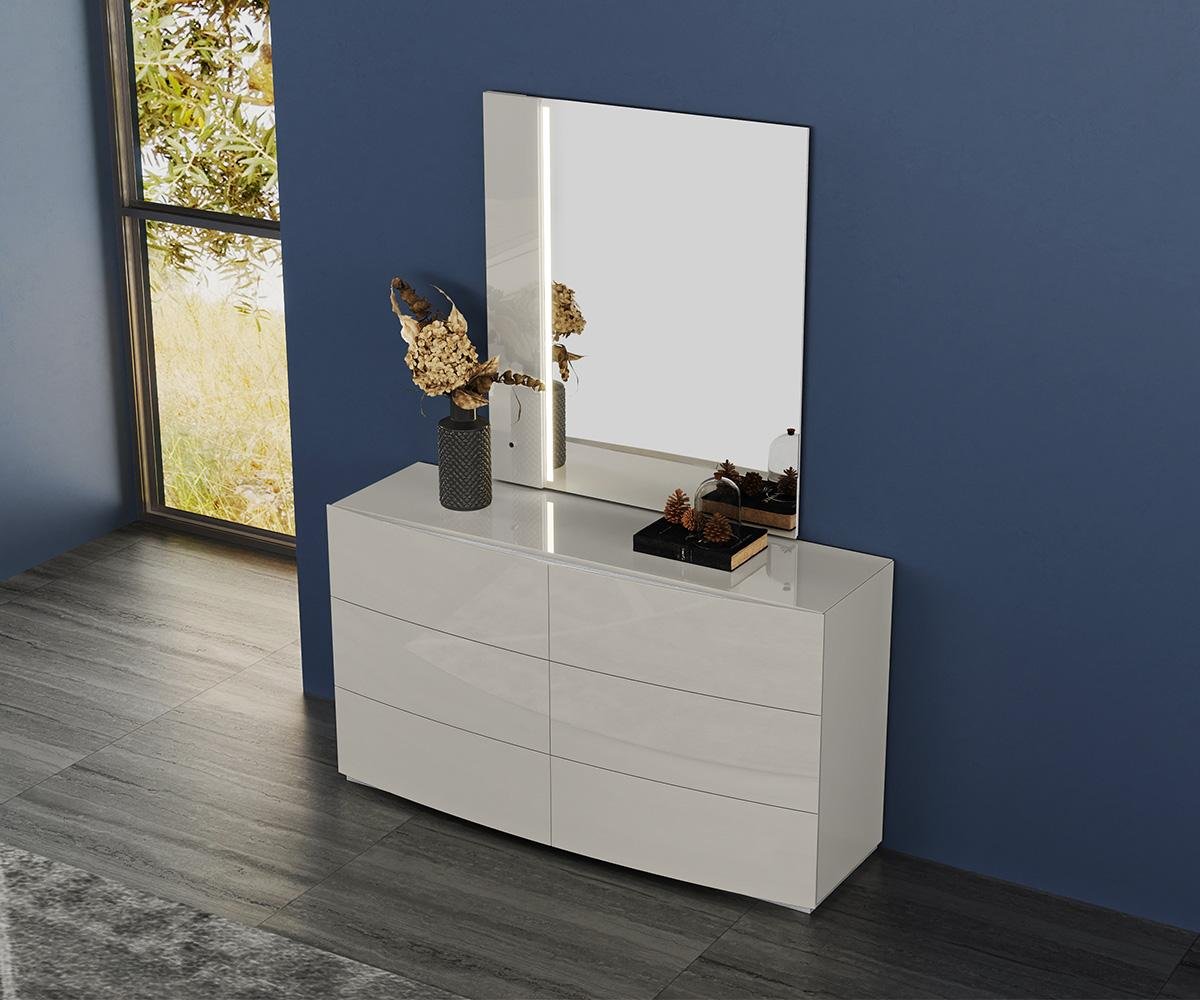 KW-Jaice Dresser